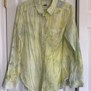 Pilcro Anthropologie Pale Green and Yellow Tie-Dye Button-Down Shirt